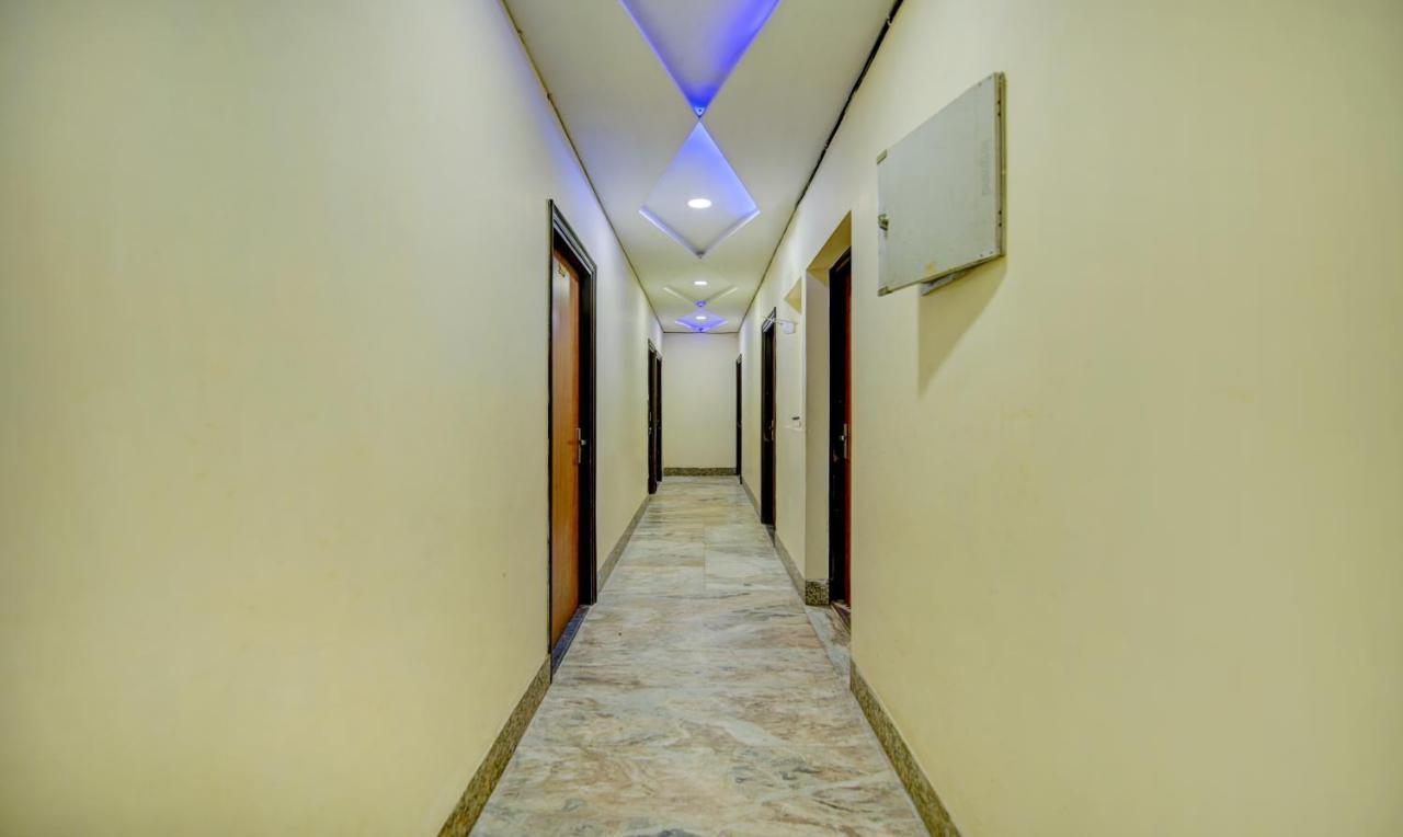 Treebo Trip Shree Laxmi Palace Hotel Bhairaun Ghat Exterior photo